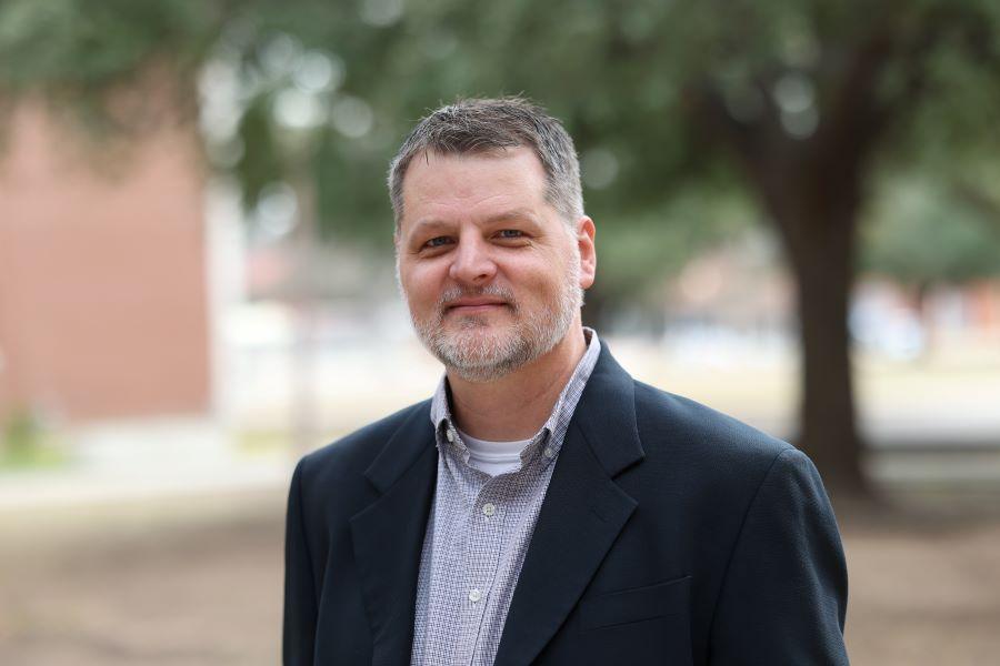 Photo of Erik Carter